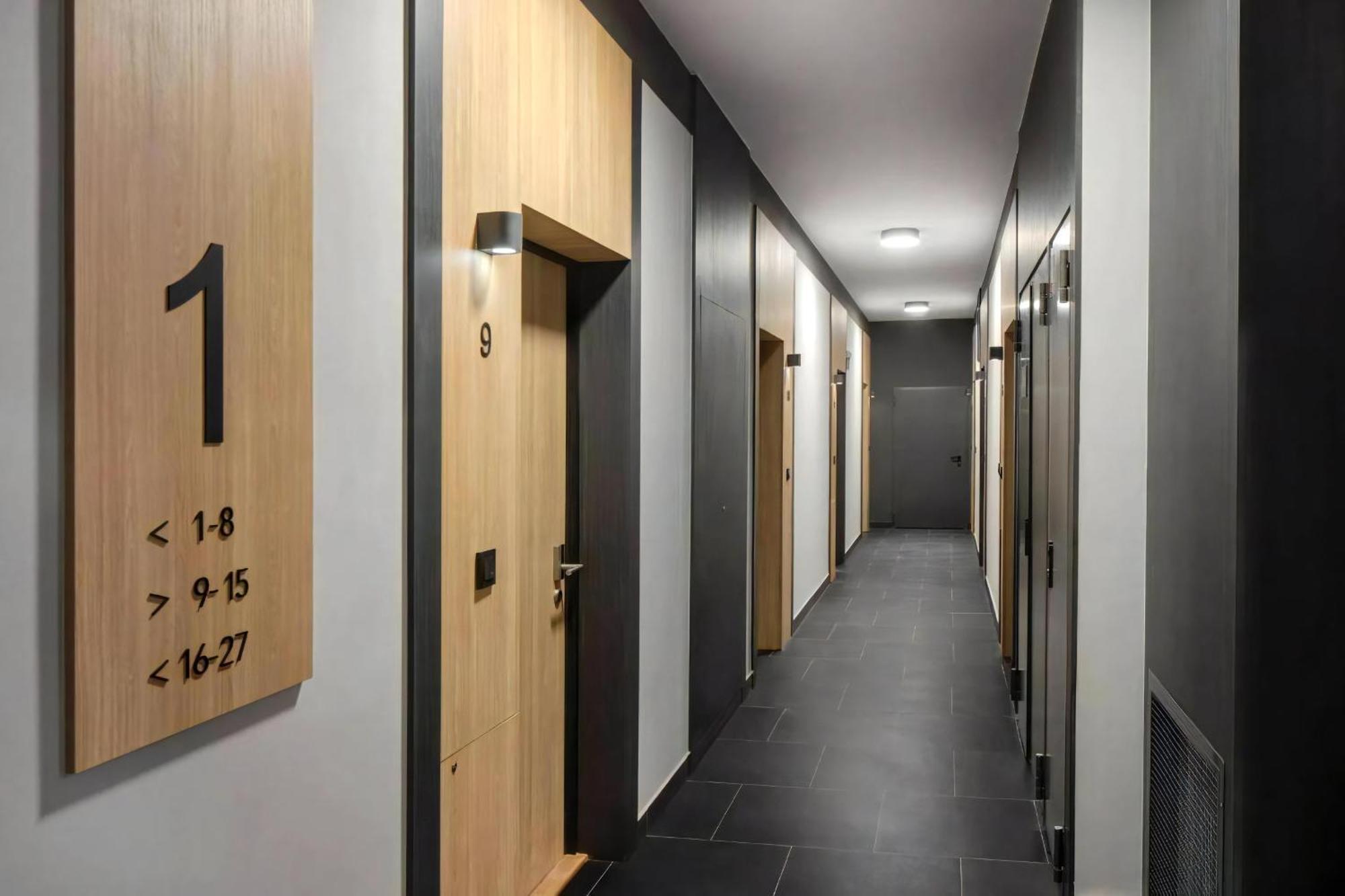 B3 Warsaw Apartments Luaran gambar